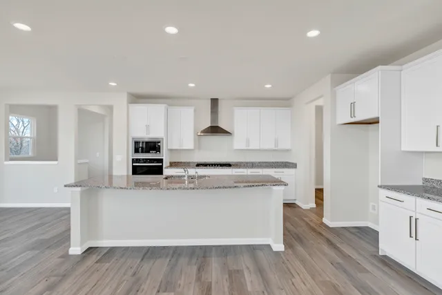 $5,500 | 668 Branson Drive, Batavia, IL 60510