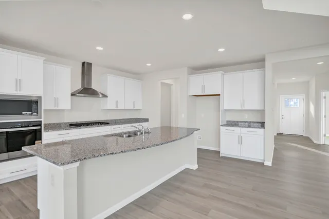 $5,500 | 668 Branson Drive, Batavia, IL 60510