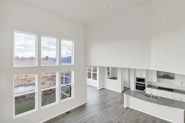 $5,500 | 668 Branson Drive, Batavia, IL 60510