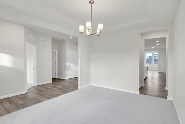 $5,500 | 668 Branson Drive, Batavia, IL 60510