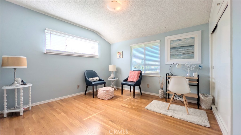 1418 Niagara Avenue Claremont, CA 91711 - Photo 18 of 29 a workspace with furniture hardwood and a window