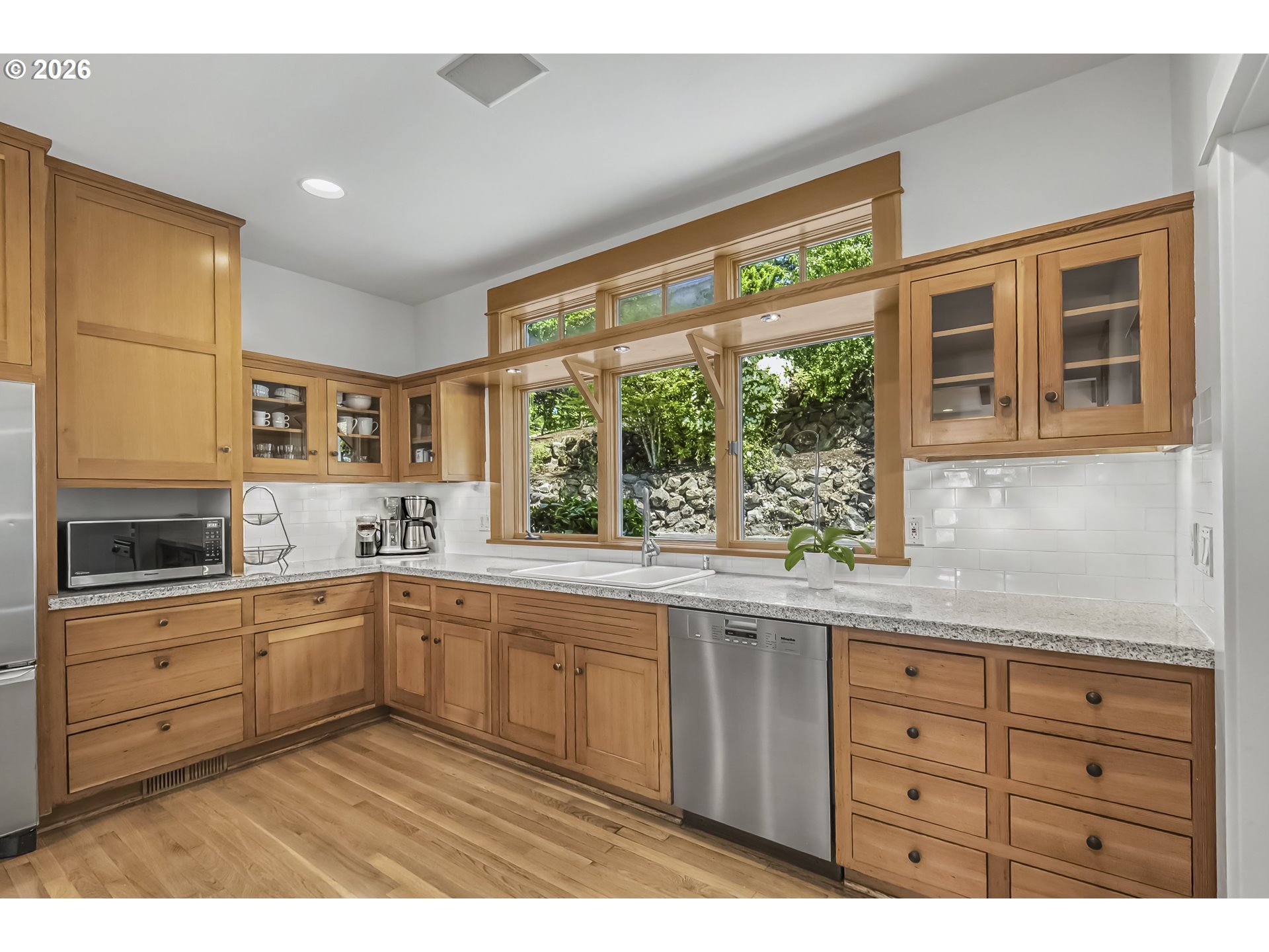 483 Northwest Skyline Crest Road Portland, OR 97229 - Photo 13 of 47