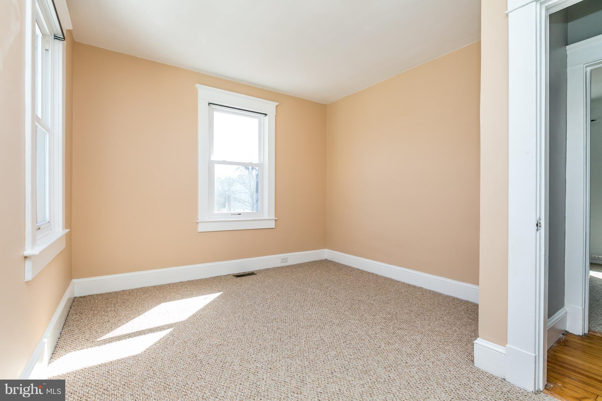 5213 Catalpha Road Baltimore, MD 21214 - Photo 14 of 30 Bedroom 2