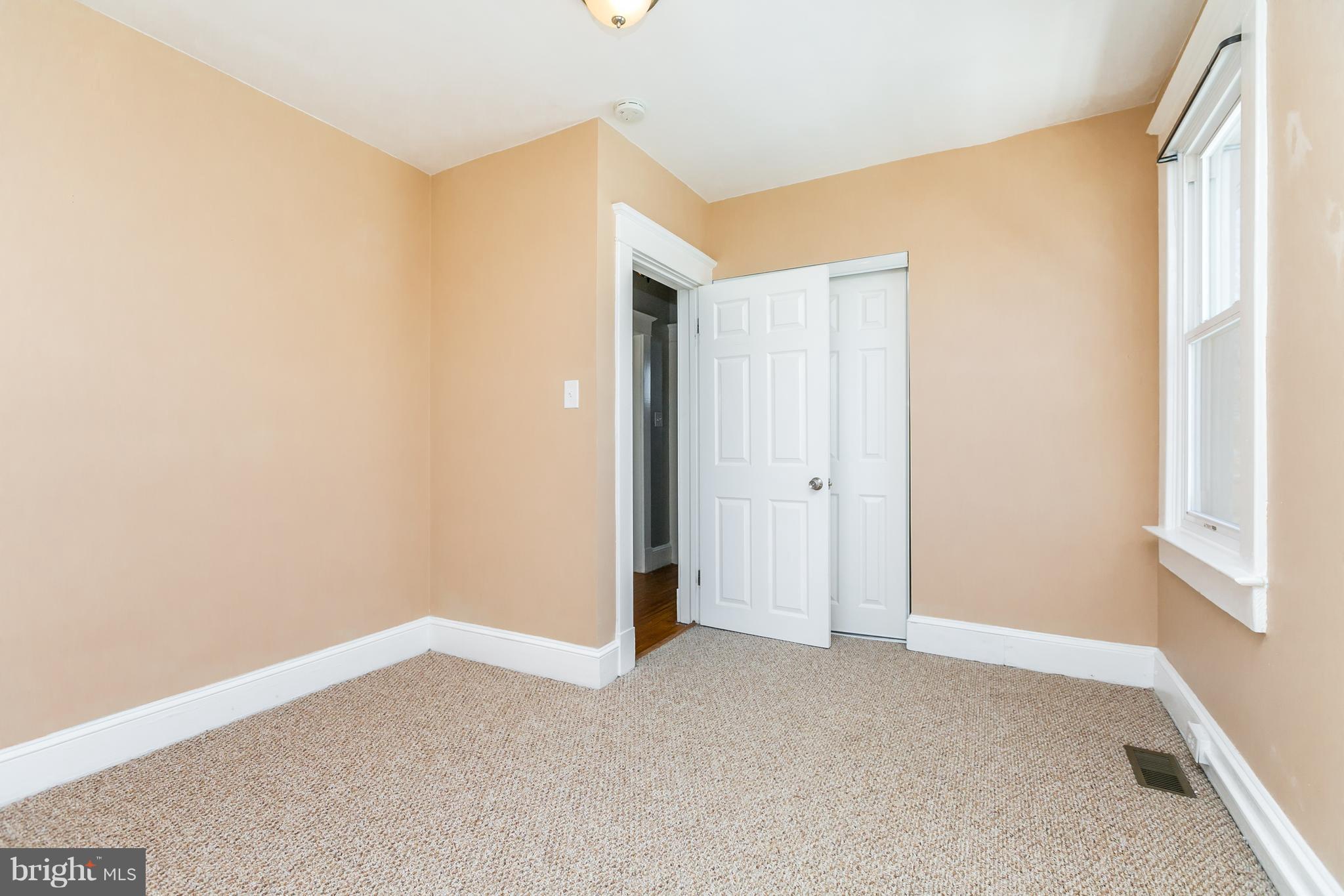 5213 Catalpha Road Baltimore, MD 21214 - Photo 15 of 30 Bedroom 2