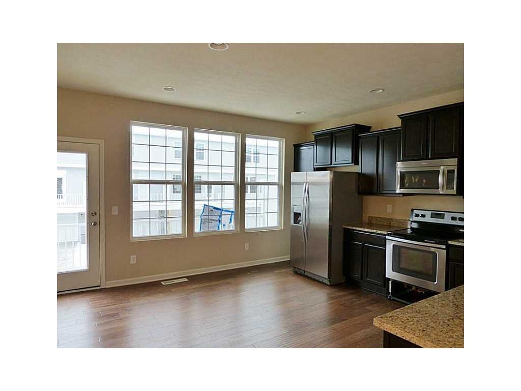 13958 Wimbleton Way Fishers, IN 46037 - Photo 3 of 5
