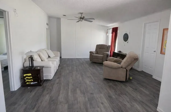 $2,500 | 1506 Airline Court, Unit C713C, Rosharon, TX 77583