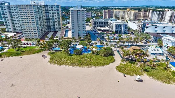 $3,600 | 133 North Pompano Beach Boulevard, Unit 108, Pompano Beach, FL 33062