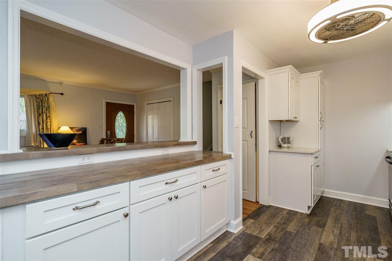 1514 Ashburton Road Raleigh, NC 27606 - Photo 12 of 25