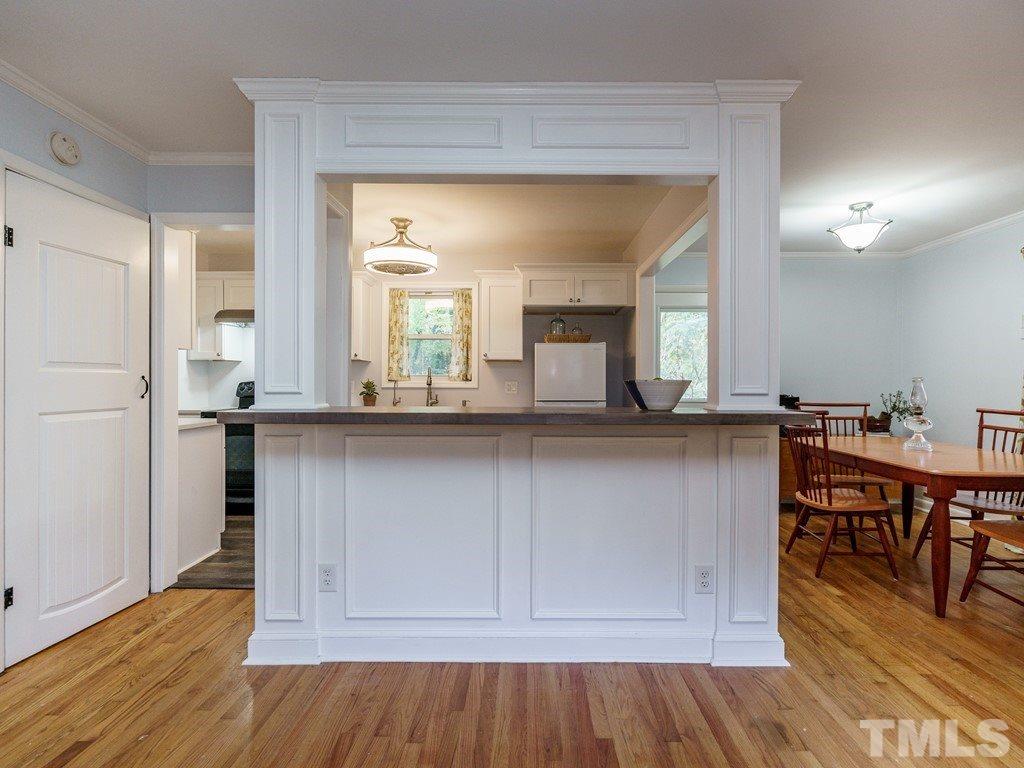 1514 Ashburton Road Raleigh, NC 27606 - Photo 14 of 25