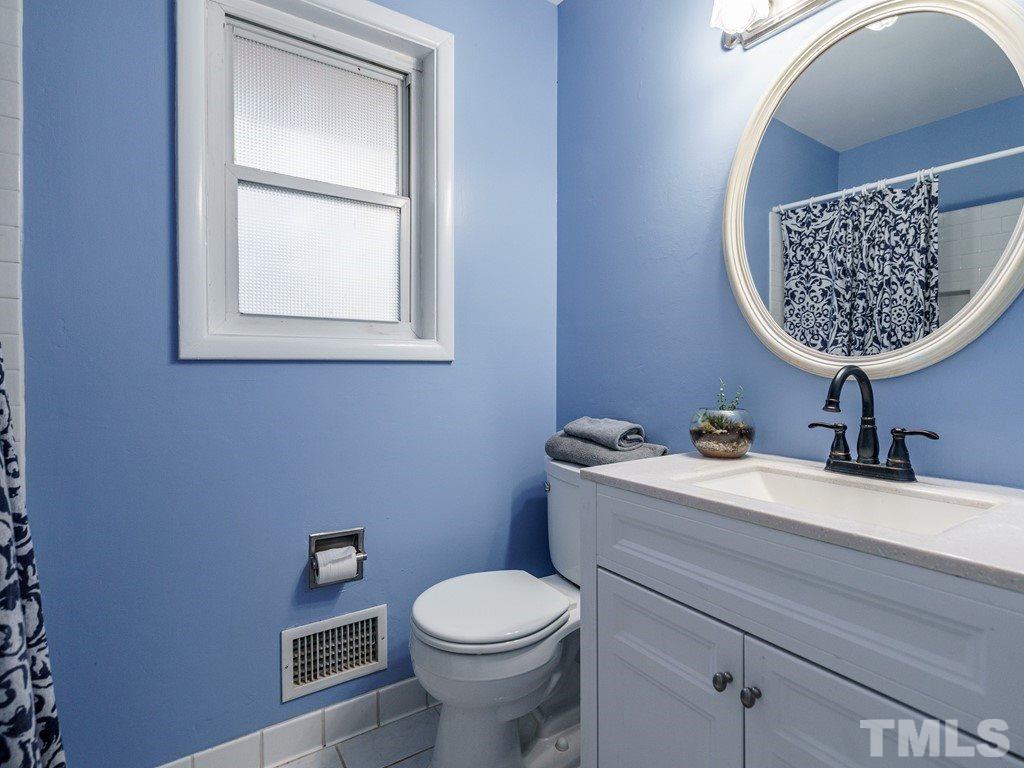 1514 Ashburton Road Raleigh, NC 27606 - Photo 22 of 25