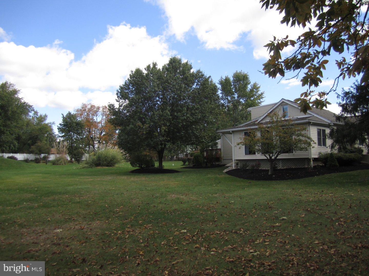 279 Walter Road Chalfont, PA 18914 - Photo 17 of 25 Gallery Image 17