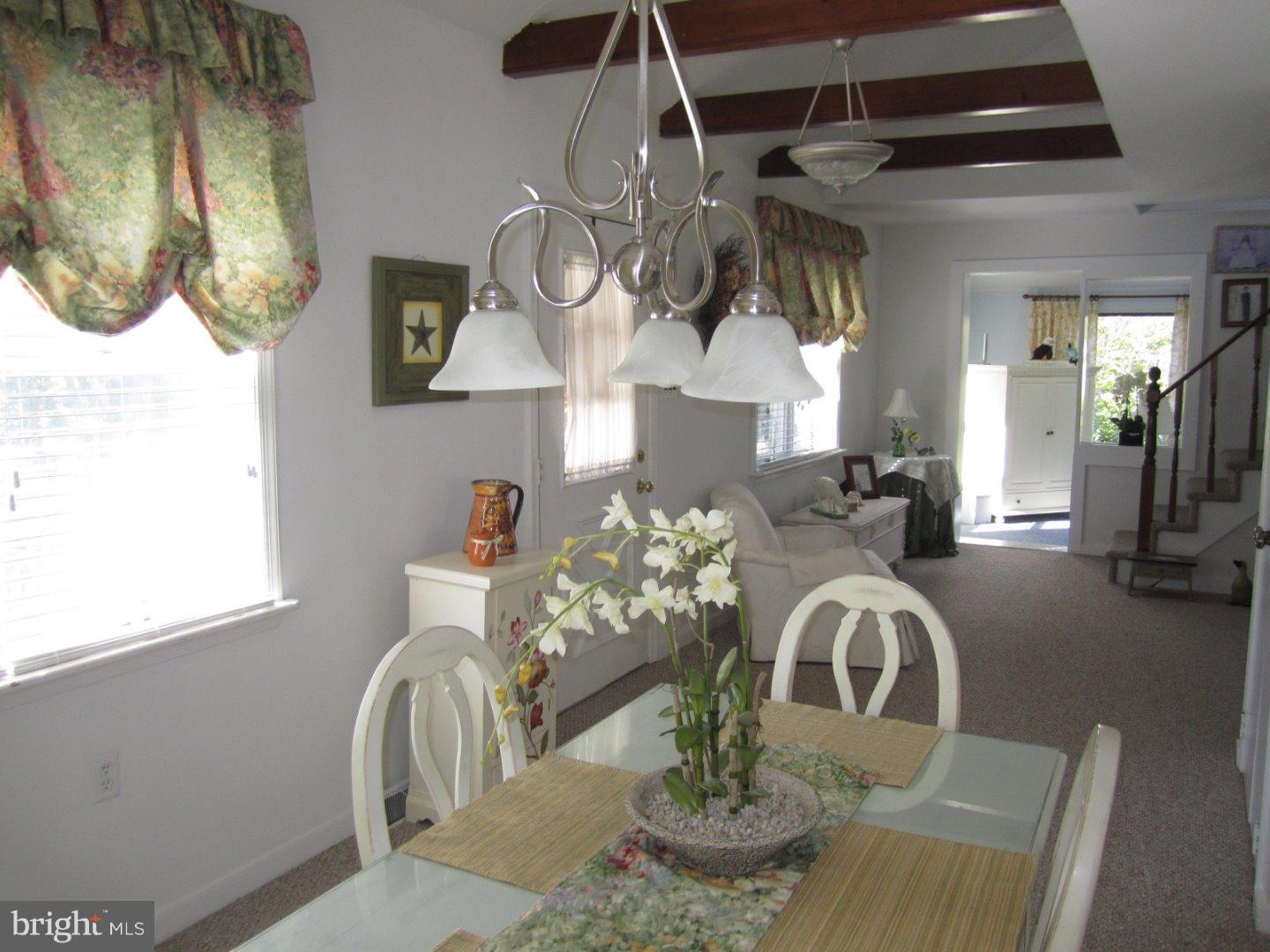 279 Walter Road Chalfont, PA 18914 - Photo 6 of 25 Gallery Image 6