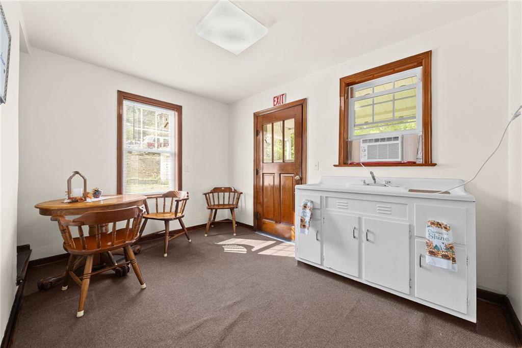 603 Vanadium Road Bridgeville, PA 15017 - Photo 8 of 40