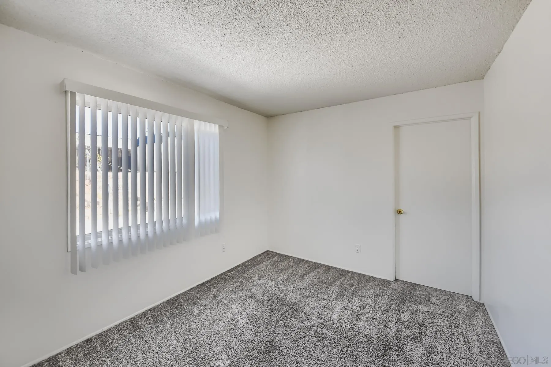 9434 Domer Road Santee, CA 92071 - Photo 17 of 23 Gallery Image 17