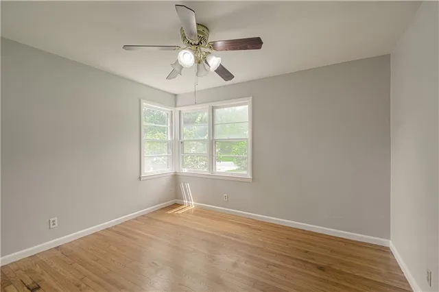 $159,900 | 2713 Windsor Avenue, Independence, MO 64052