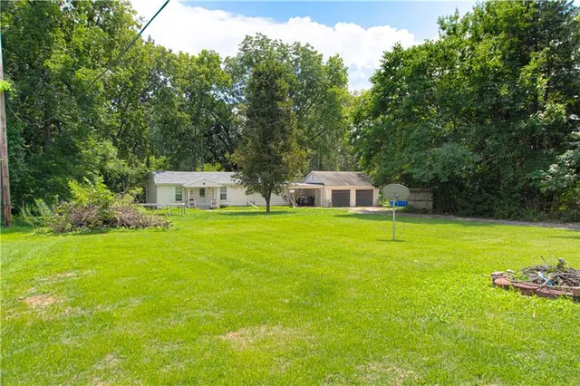 $159,900 | 2713 Windsor Avenue, Independence, MO 64052