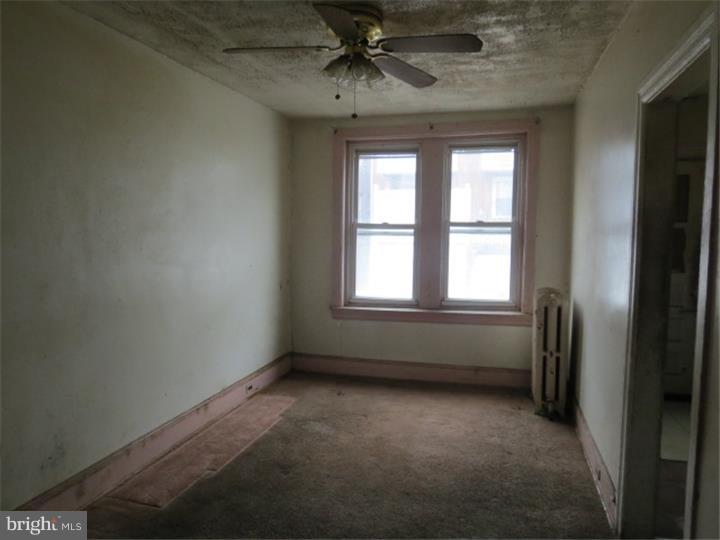 4622 Fernhill Road Philadelphia, PA 19144 - Photo 3 of 10 Gallery Image 3
