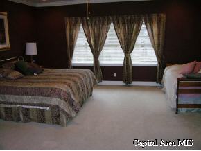 4101 Chandlerwood Road Springfield, IL 62711 - Photo 7 of 9