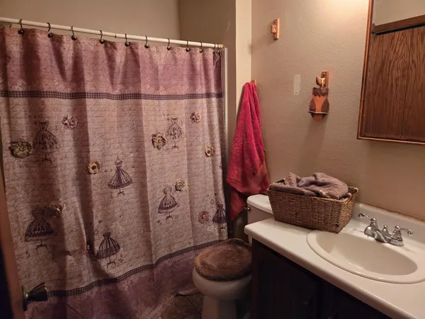 $135,000 | 602 12 1/2 Avenue East, Unit 5, West Fargo, ND 58078