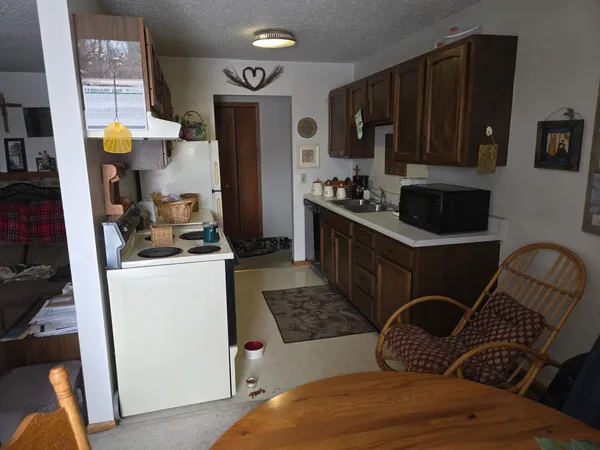$135,000 | 602 12 1/2 Avenue East, Unit 5, West Fargo, ND 58078
