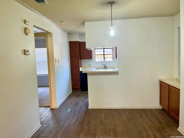 $1,250 | 4212 Medical Drive, Unit 1604, San Antonio, TX 78229