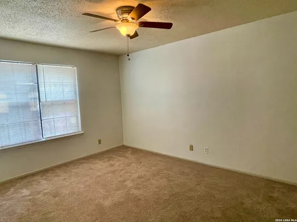 $1,250 | 4212 Medical Drive, Unit 1604, San Antonio, TX 78229