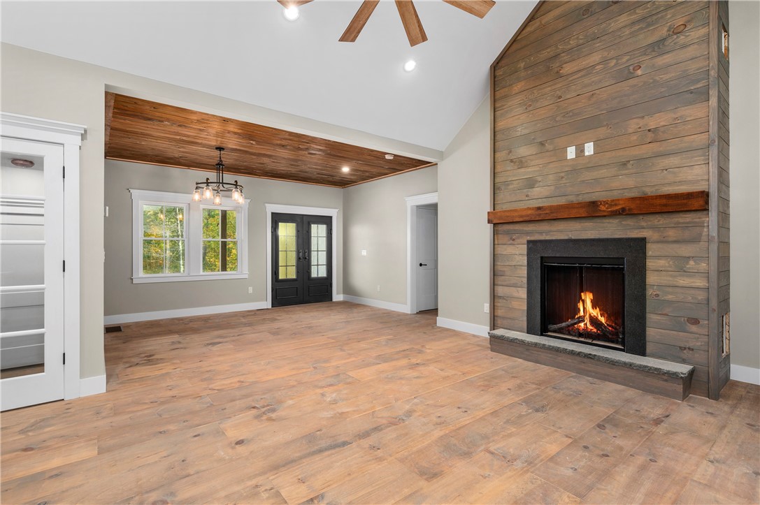 369 Hunting House Road Glocester, RI 02857 - Photo 12 of 47