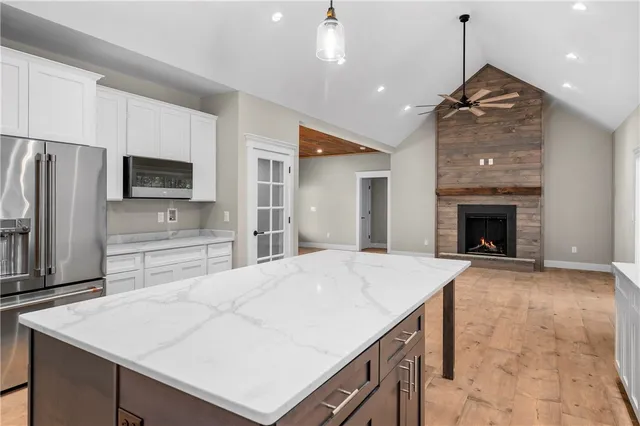 $945,000 | 369 Hunting House Road, Glocester, RI 02857