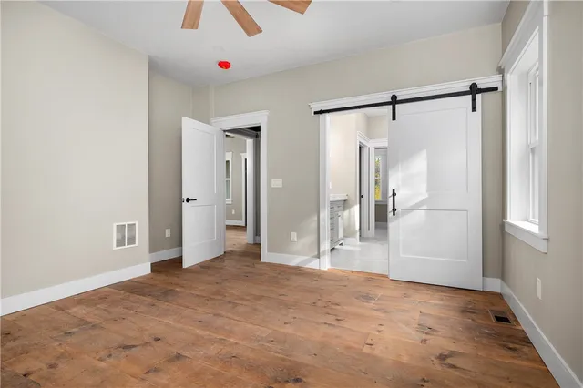 $945,000 | 369 Hunting House Road, Glocester, RI 02857