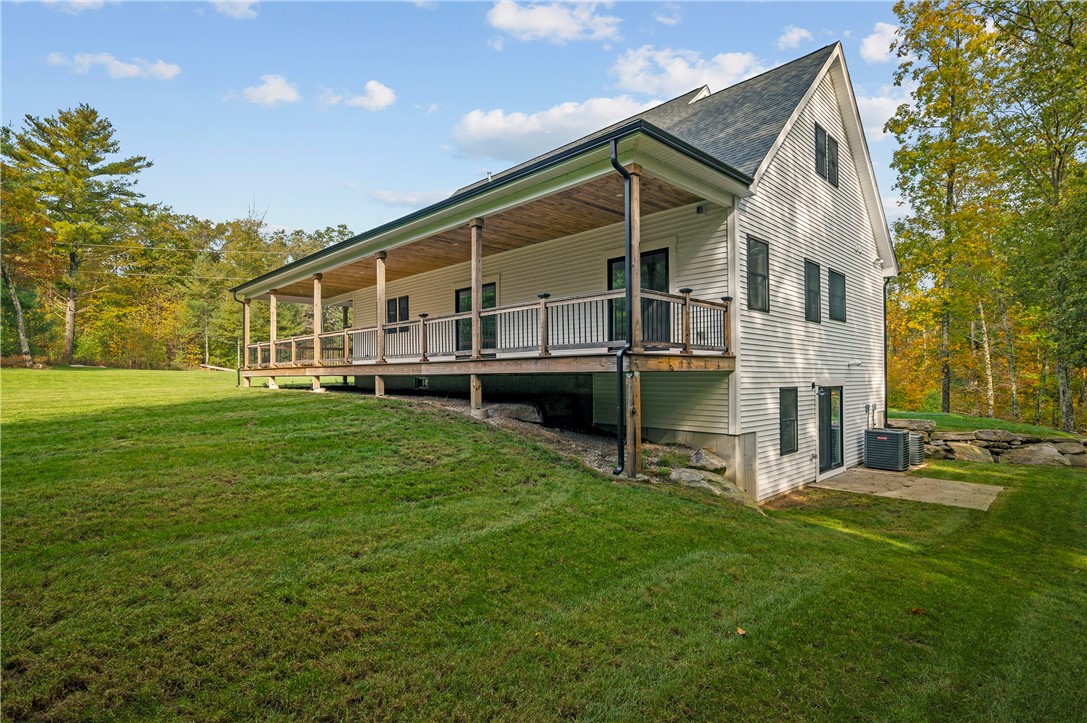 369 Hunting House Road Glocester, RI 02857 - Photo 7 of 47