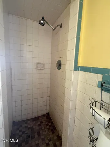 $199,900 | 412 South Main Street, Elizabethton, TN 37643