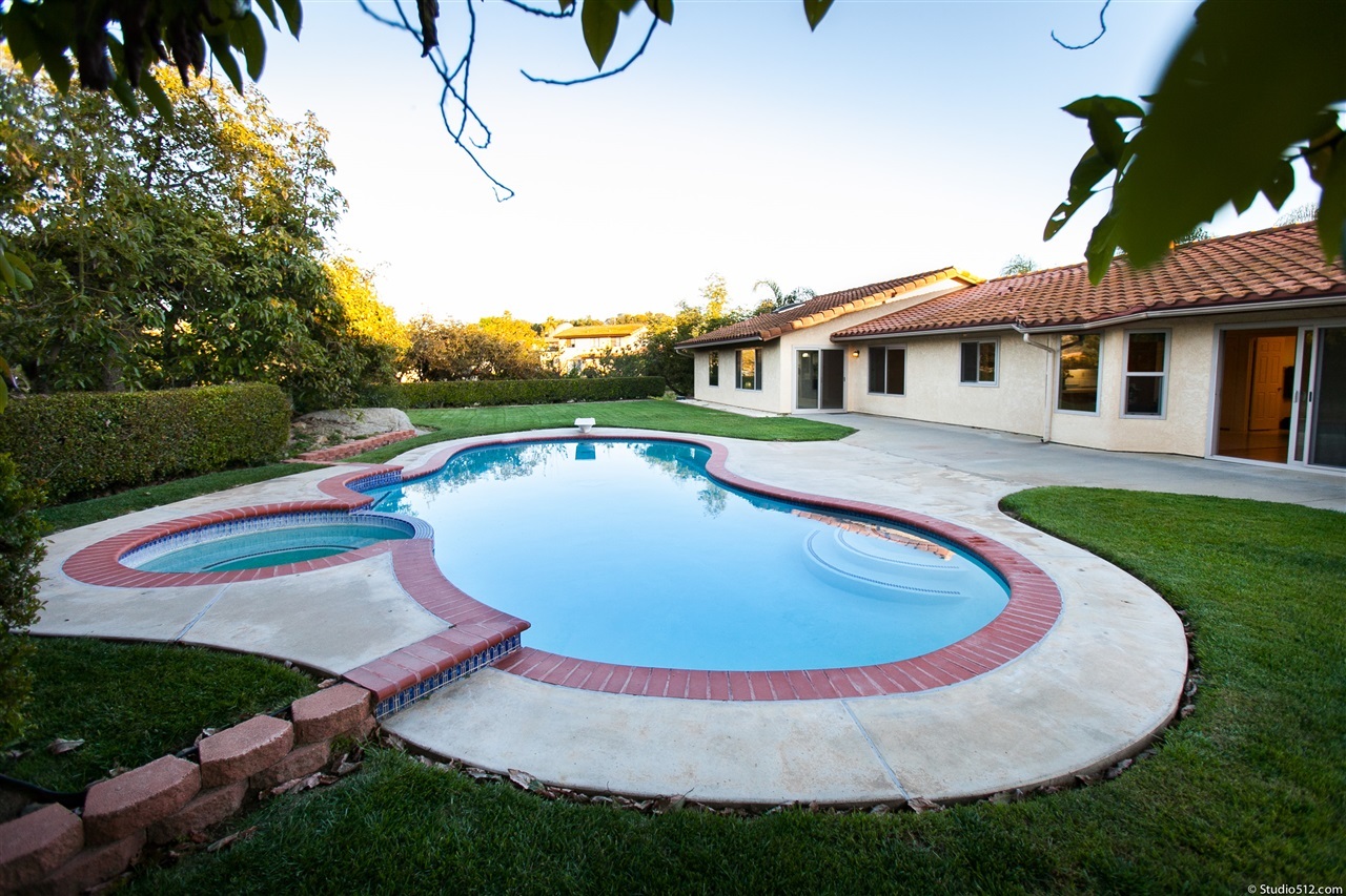 19204 Los Hermanos Ranch Road Valley Center, CA 92082 - Photo 21 of 25 Gallery Image 21
