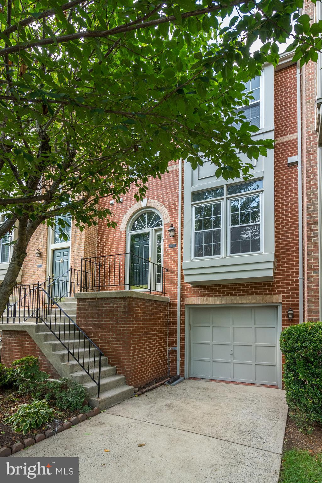 3827 Inverness Road Fairfax, VA 22033 - Photo 30 of 35