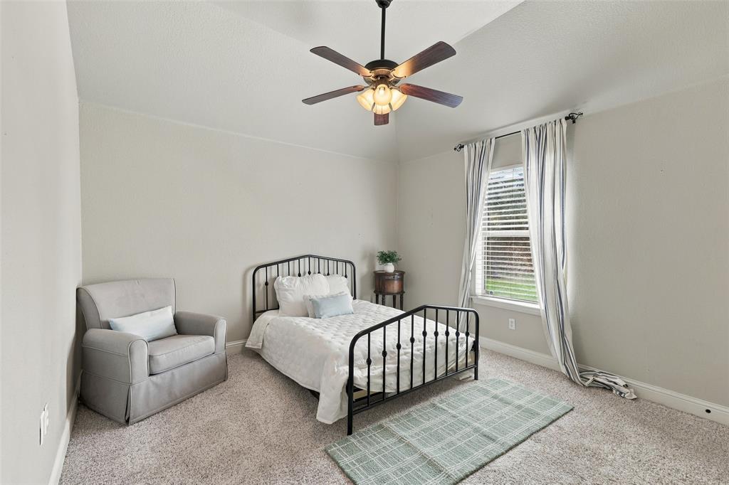 107 Chance Court Springtown, TX 76082 - Photo 18 of 31 Gallery Image 18