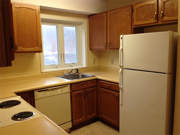 4 Duck Pond Road, Unit 220 Beverly, MA 01915 - Photo 6 of 17 Gallery Image 6