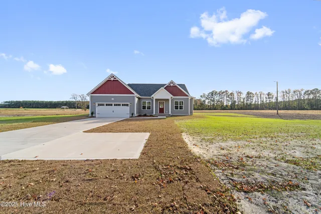 $306,990 | 6365 Highway 41, Trenton, NC 28585