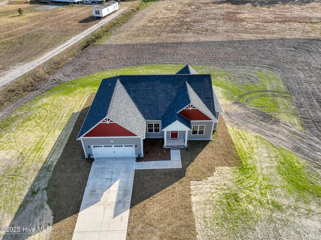 $306,990 | 6365 Highway 41, Trenton, NC 28585