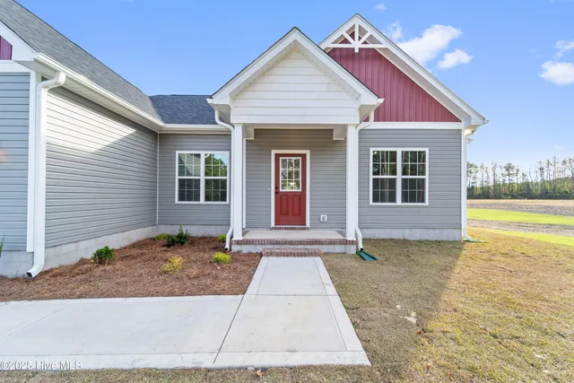 $306,990 | 6365 Highway 41, Trenton, NC 28585