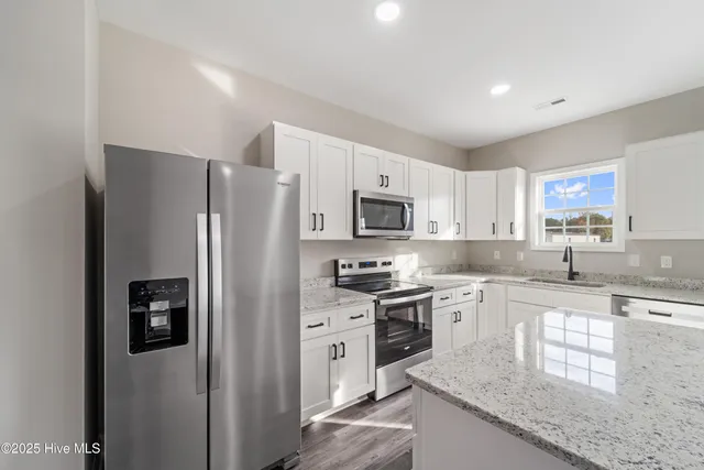 $306,990 | 6365 Highway 41, Trenton, NC 28585