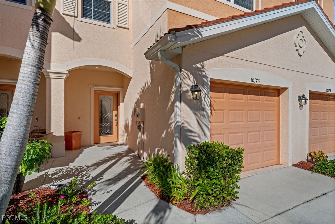 10173 Via Colomba Circle Fort Myers, FL 33966 - Photo 5 of 50 a front view of a house