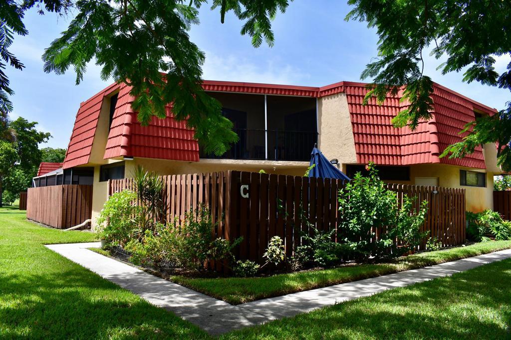 8320 Trent Court, Unit C Boca Raton, FL 33433 - Photo 1 of 11 f1f0b1af-4d9f-4506-acfc-6fe9743e8c86