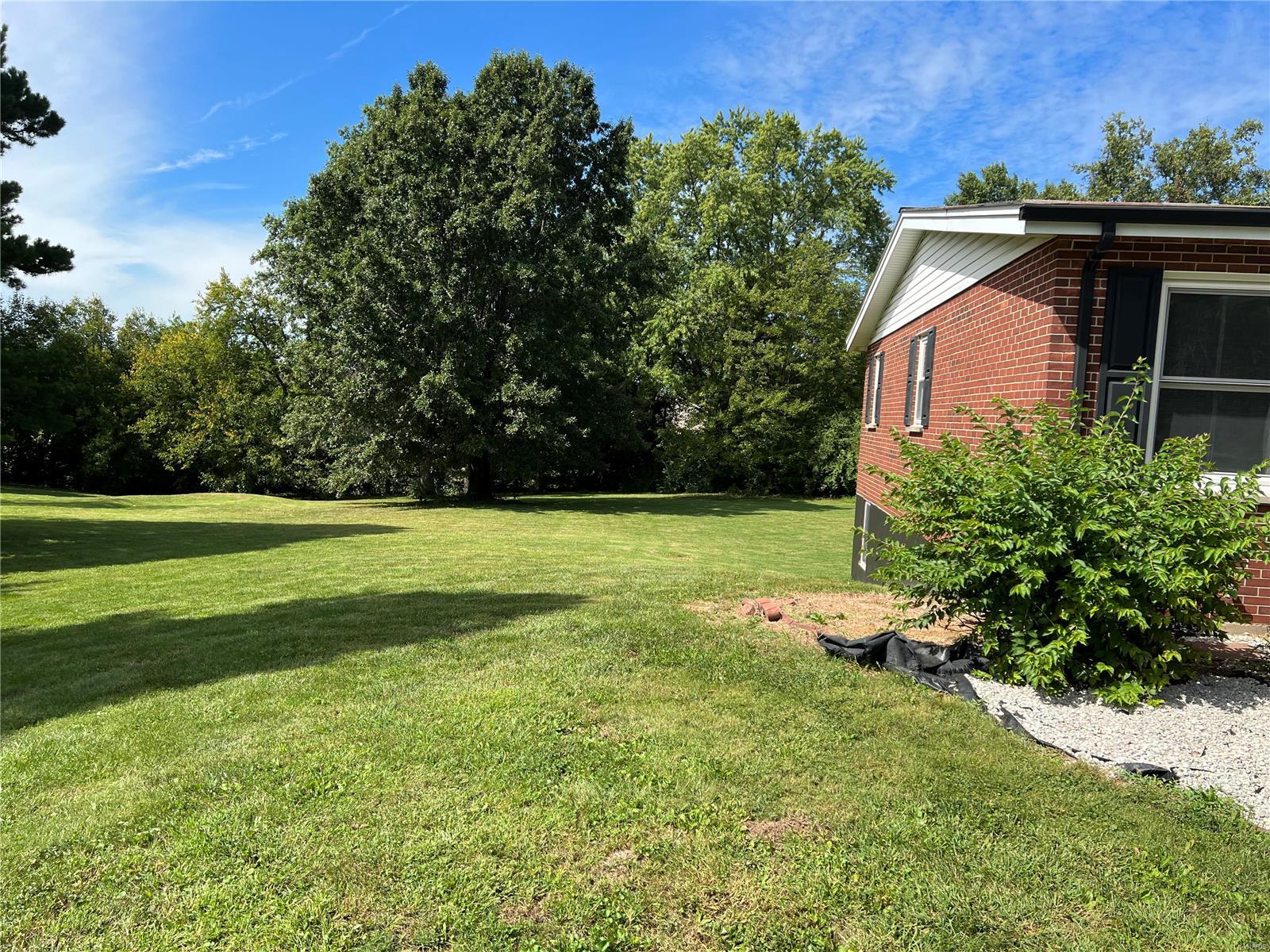 4323 Robbins Mill Road Florissant, MO 63034 - Photo 24 of 25