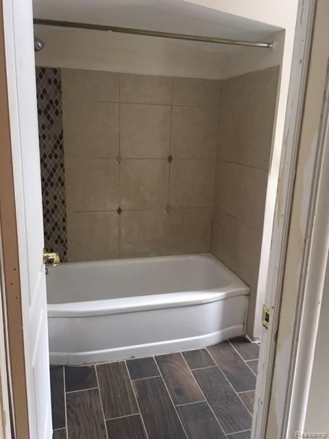 17230 Edinborough Road Detroit, MI 48219 - Photo 31 of 42 bathroom 3.JPG