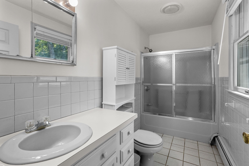 25 Manor Way Barnstable, MA 02655 - Photo 22 of 40