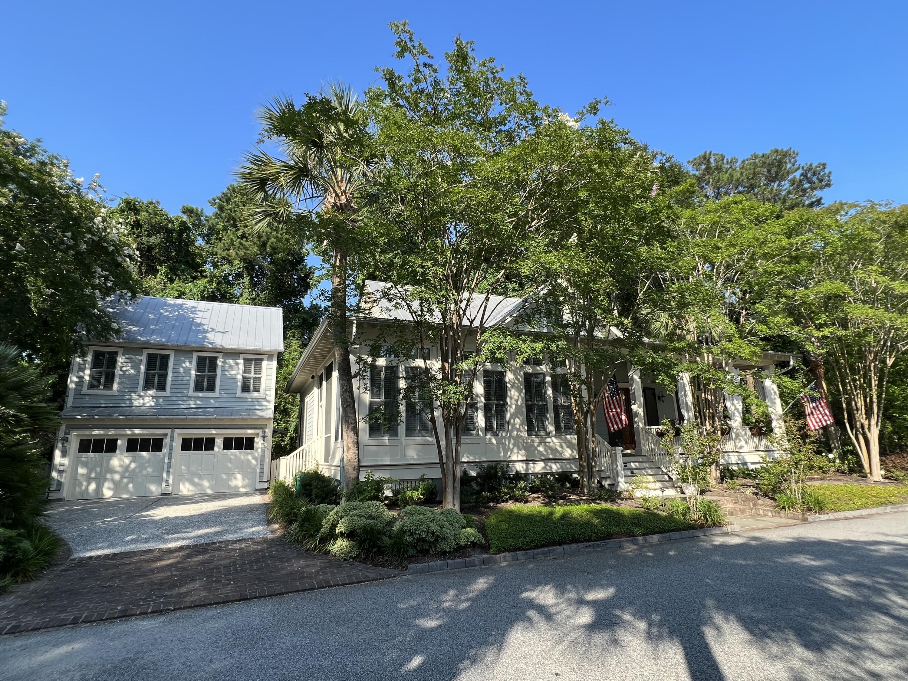 66 Hopetown Road Mount Pleasant, SC 29464 - Photo 1 of 3 IMG_7344