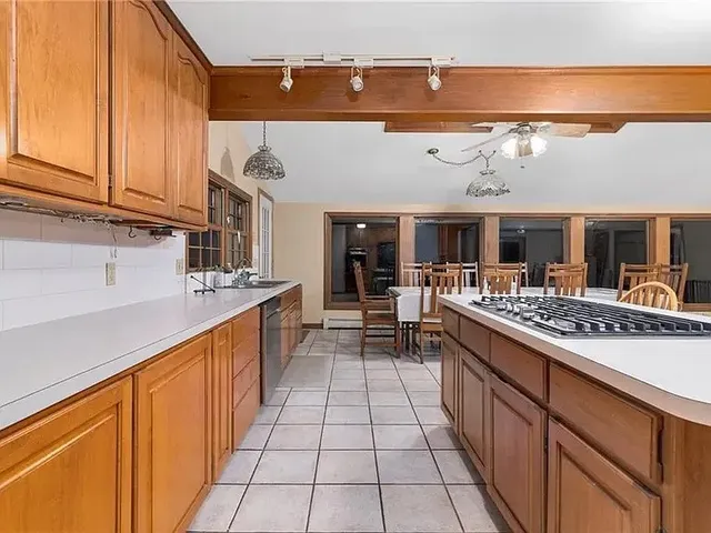 $1,125 | 160 Woodbine Road, South Kingstown, RI 02879