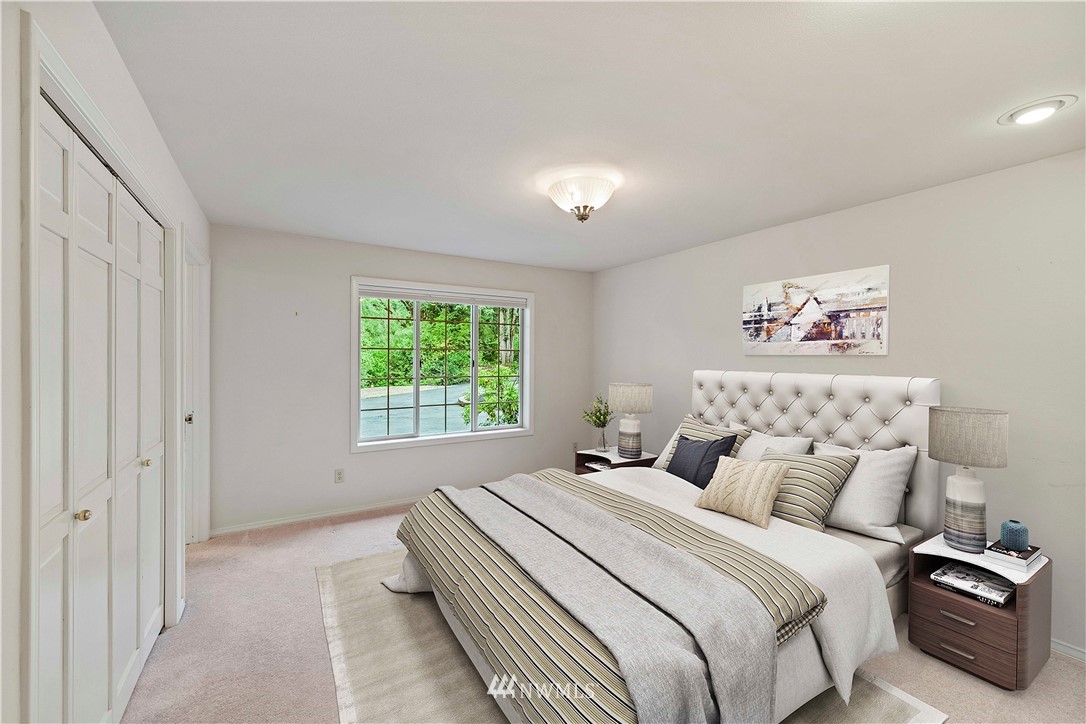 21140 Southeast May Valley Road Issaquah, WA 98027 - Photo 17 of 32 Gallery Image 17