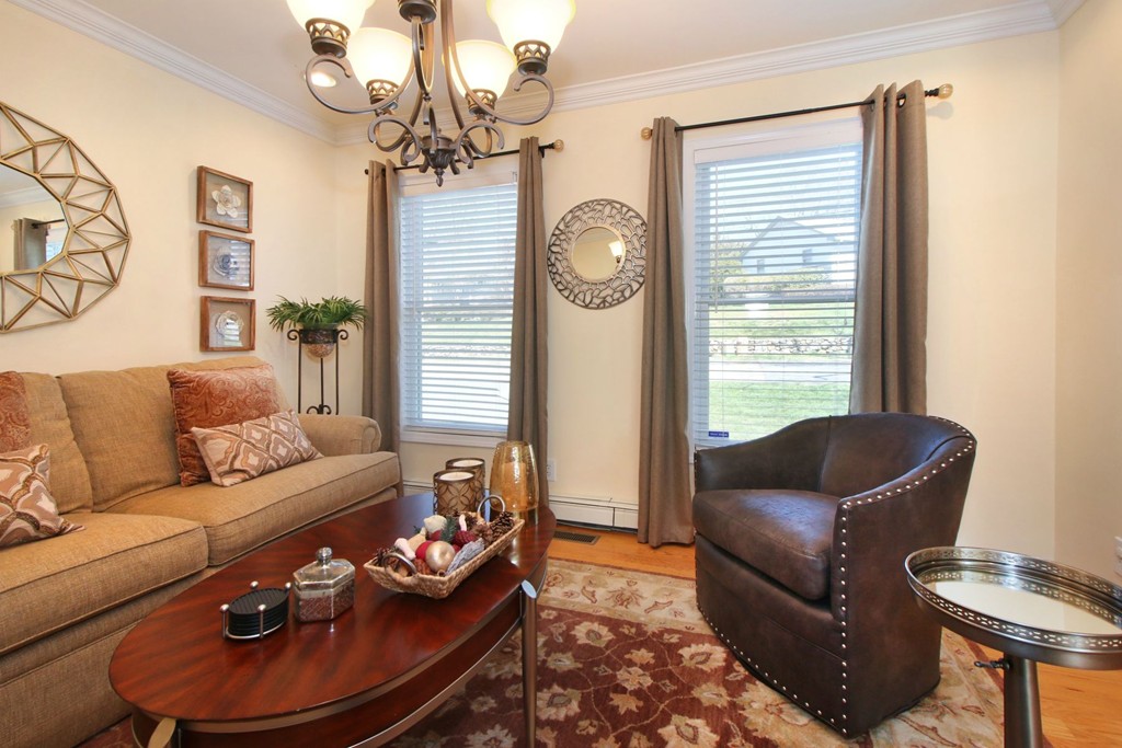 62 Greensboro Road Dedham, MA 02026 - Photo 6 of 30 Gallery Image 6