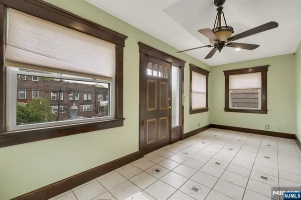 $799,900 | 429 Palisade Avenue, Cliffside Park, NJ 07010