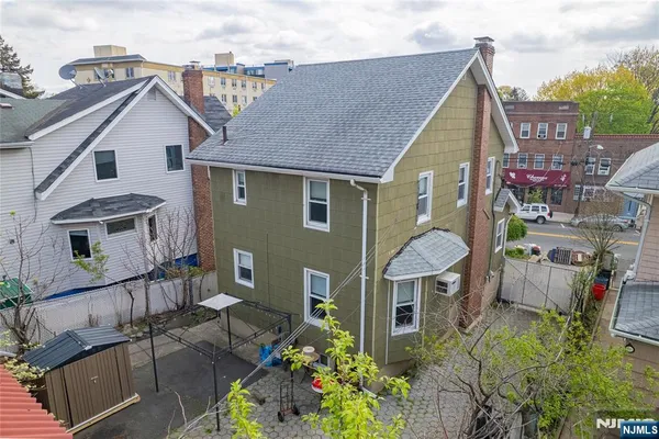 $799,900 | 429 Palisade Avenue, Cliffside Park, NJ 07010